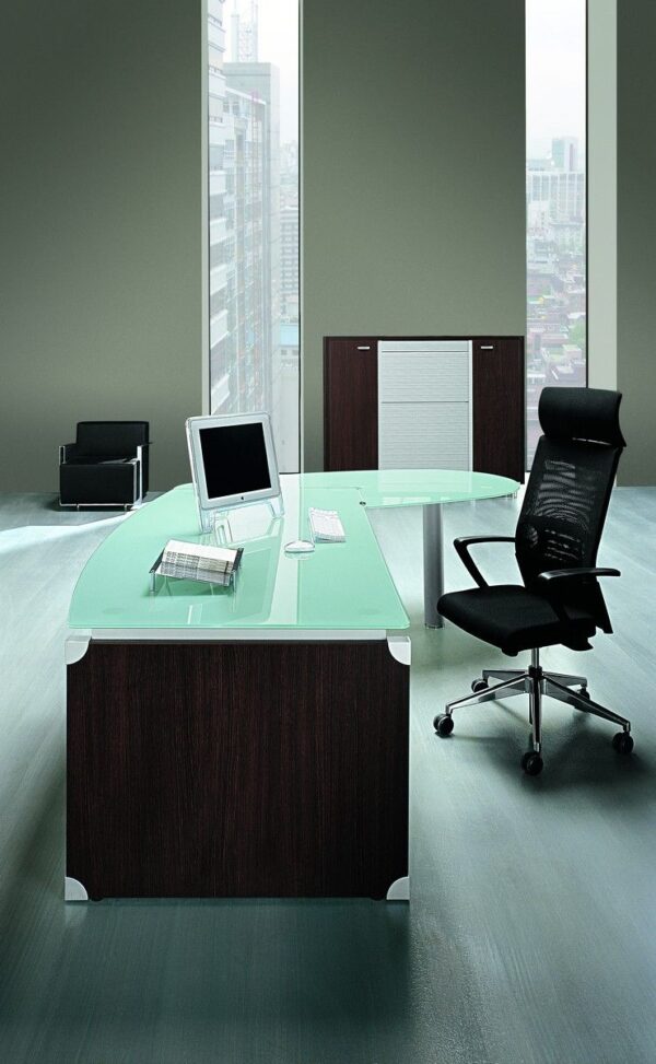 Cannella Glass - Image 3